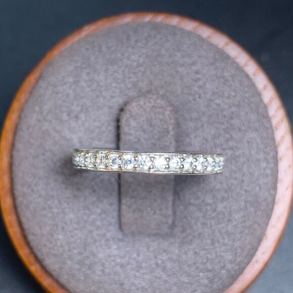 White Alloy Cubic Zirconia Bead Set Channel Band 2.4- 2.2mm Ring Size 6.25 - Picture 1 of 10